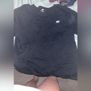nike t shirt